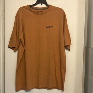 Patagonia P-6 logo organic responsible recycling shirt burnt orange men’s XXL
